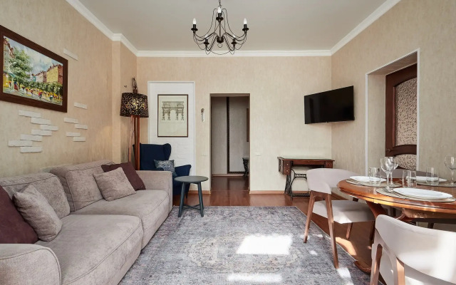 Апартаменты у входа в парк