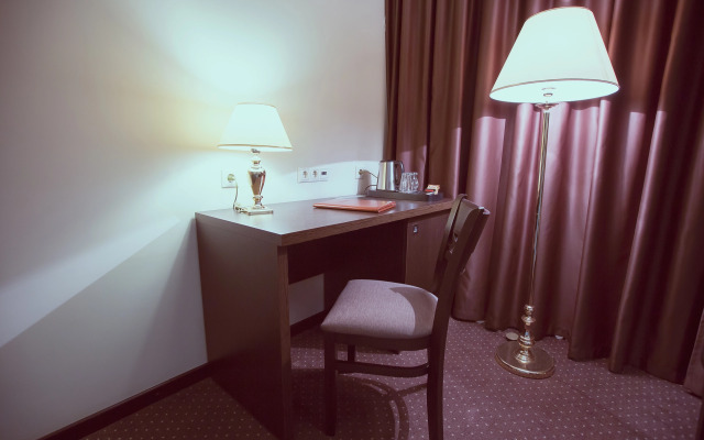 Отель Бардин