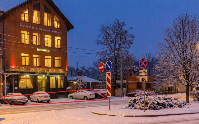 Отель Театр