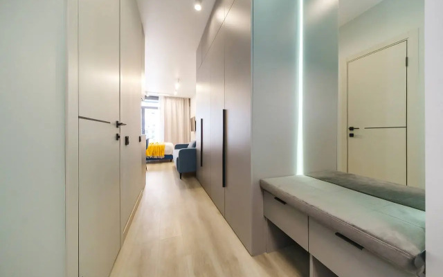Krasivaya Studiya S Balkonom Flat