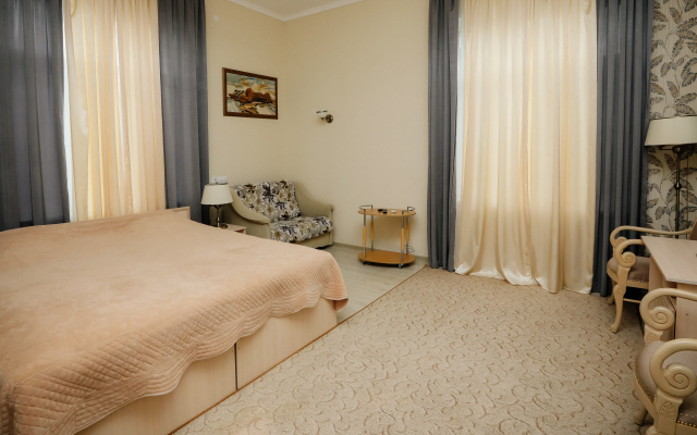 Мини-Отель Гостилицы