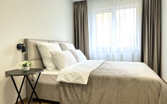 U Metro Kirovskiy Zavod Apartments 1