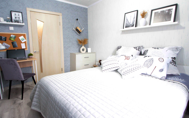 Квартира двухкомнатная на Нижегородской