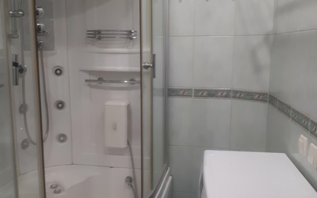 Uyutnaya v Zelenoy Zone Tikhom Rayone Kvartira