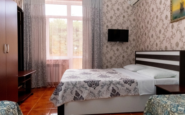 Hotel Yakor