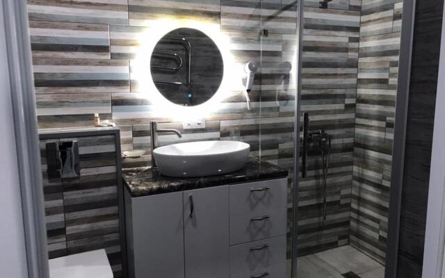 Апартаменты Хелена Скай