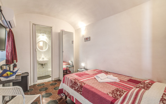 La Torretta Guest House