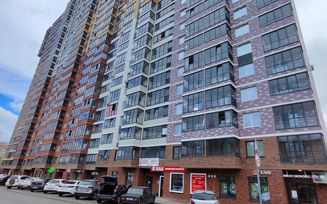 1-к. квартира на Базарной площади с видом на пруд, 30 м², 22 этаж