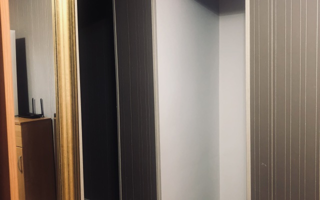 Uyutnaya 3-kh Komnatnaya Flat