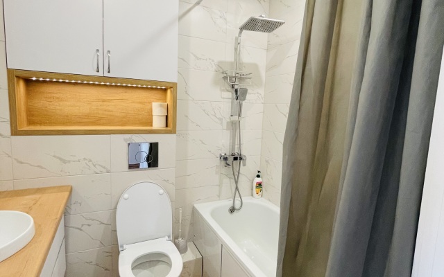 Vozle Metro Do 4 Kh Gostey Studio Flat
