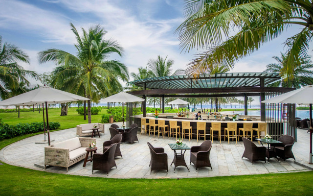 Курортный отель Vinpearl Resort & Golf Nam Hoi An