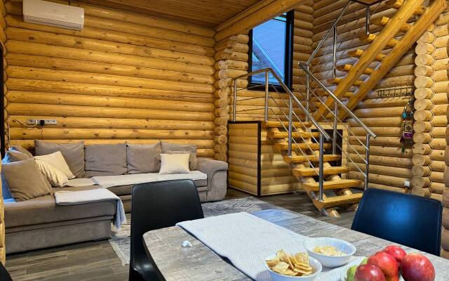 Частный дом Коттедж на Первой Линии, Караман 4