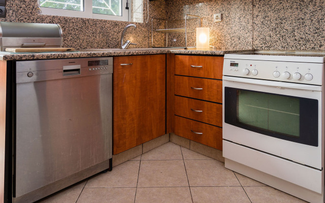 Lux Airport Apartments