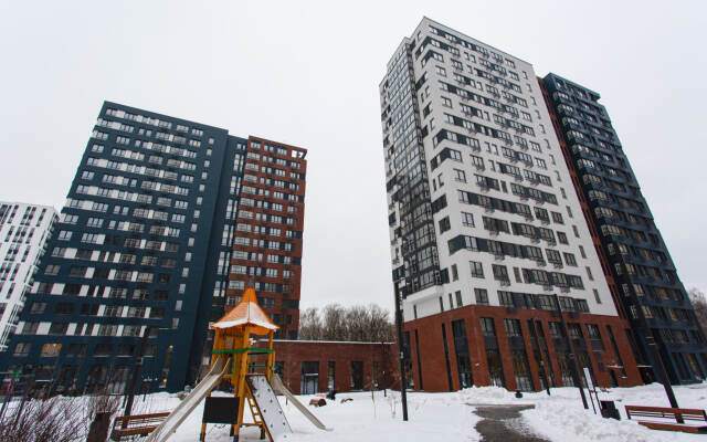 Na Ulitse Lobanovskiy Les Flat