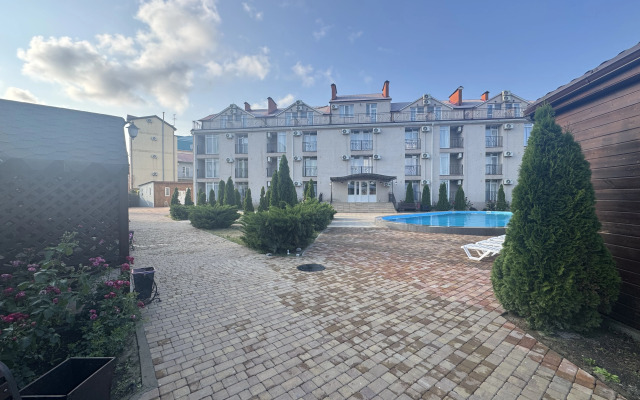 Bereg Yamala Hotel