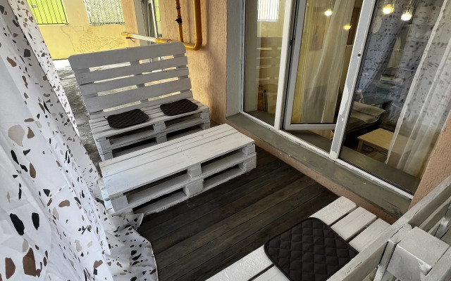 Квартира Студия с Антресолью