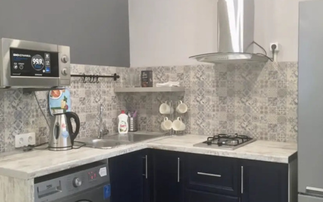 Uyutnaya V Tsentre Ryadom S Vokzalom Flat