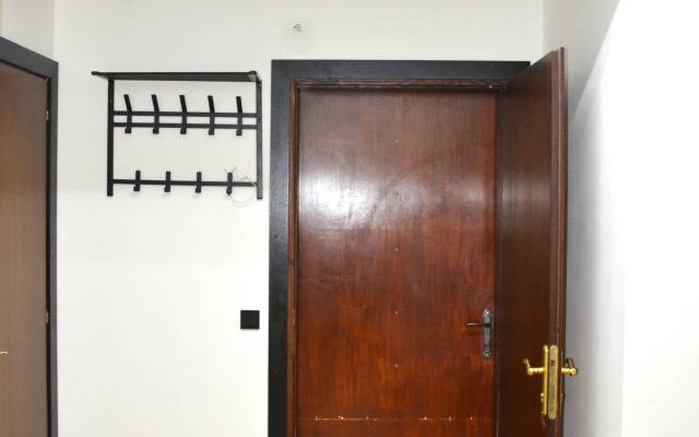 Квартира 2-к. квартира 6/9 этаж