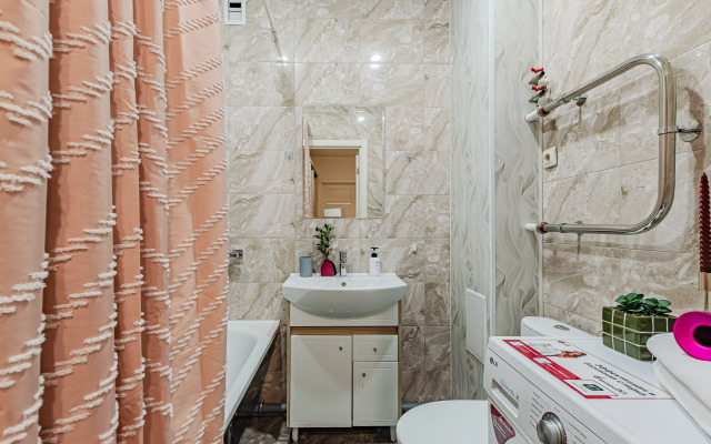 Квартира Большая 2комнатная Рядом с Чашей и Кремлем