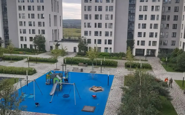 Kvartira Uutnaa studia v sovremennom mikrorajone Solnecnyj