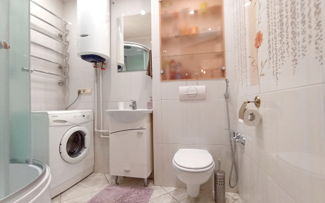 "Baltiicyi nochi" u Verhnego Ozera i Yantarya Flat