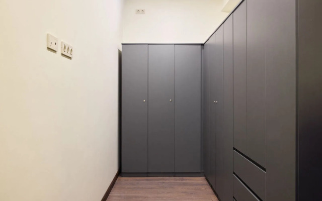 Dvukhkomnatnaya V Tsentre Sankt-Peterburga Dlya 8 Gostey Flat