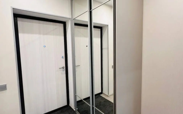 Апартаменты на Волкова 12, 5 этаж