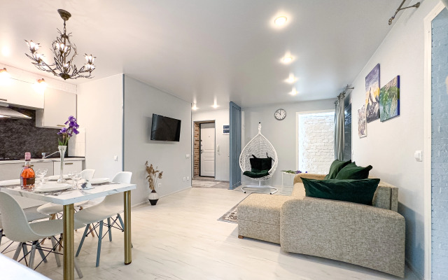 Okno V Istoriyu Apartments