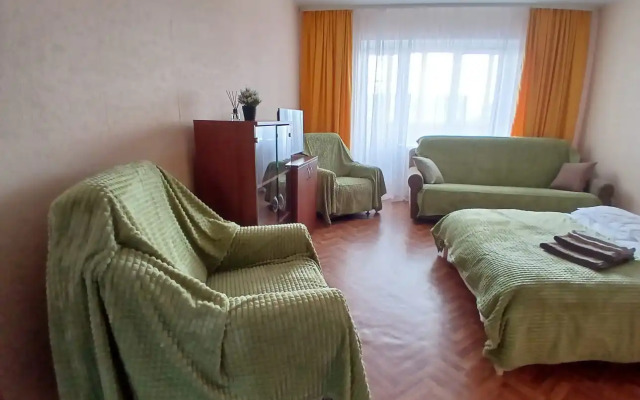 Апартаменты Яркий семейный 2х к апартамент