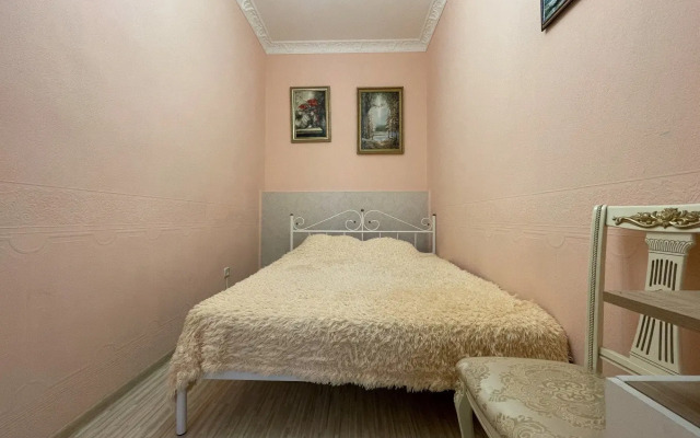 Na Ulitse Tolstogo 1 Apartments