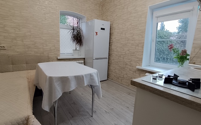 Na Degtyareva 43 Private House