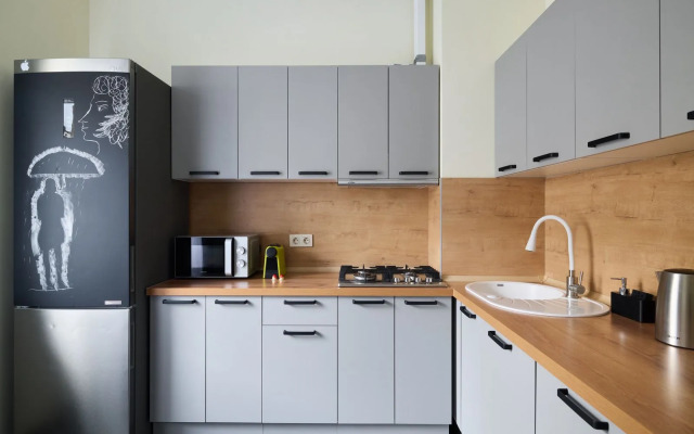 Dvukhkomnatnaya V Tsentre Sankt-Peterburga Dlya 8 Gostey Flat