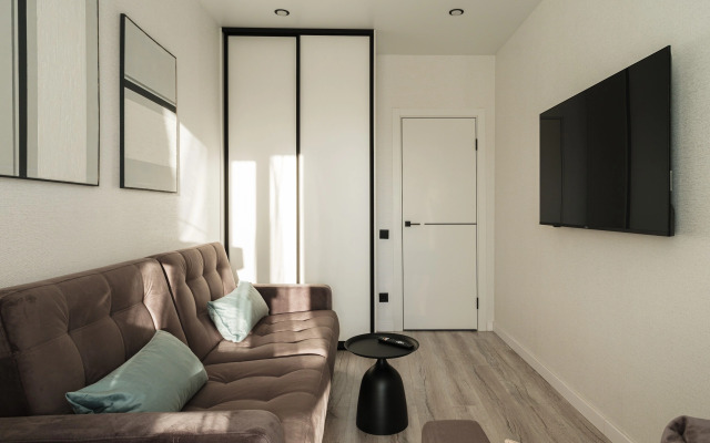 Трехкомнатная Квартира в Центре с Новым Ремонтом