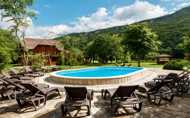 Отель Графская Поляна