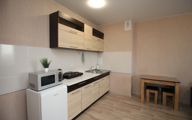 Uyutnaya studiya na Titova 255/2 Flat