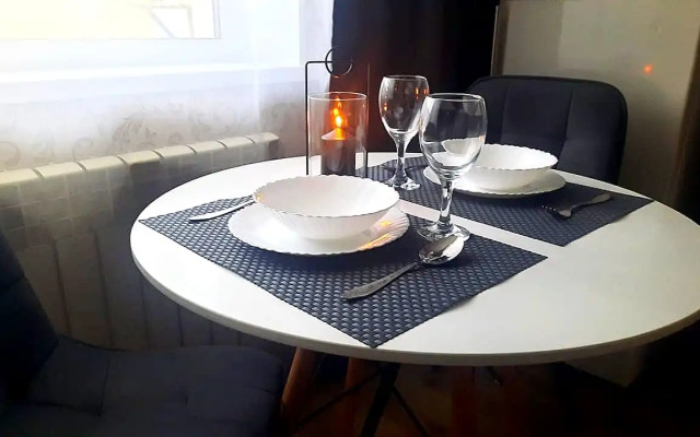 Квартира теплая студия Pogostim