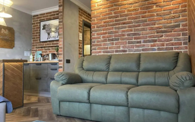 Avtorskie s sezonnym bassejnom i zonoj barbekyu Apartment