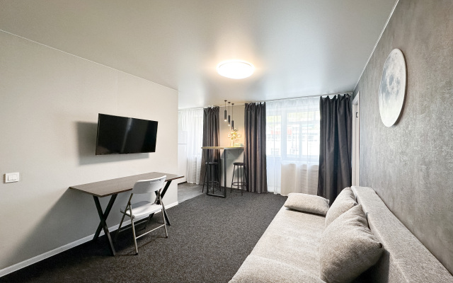 Luna Apartments