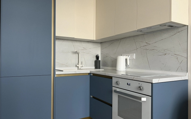 Yevro 2-kom Loginova 7/2-488 Apartments
