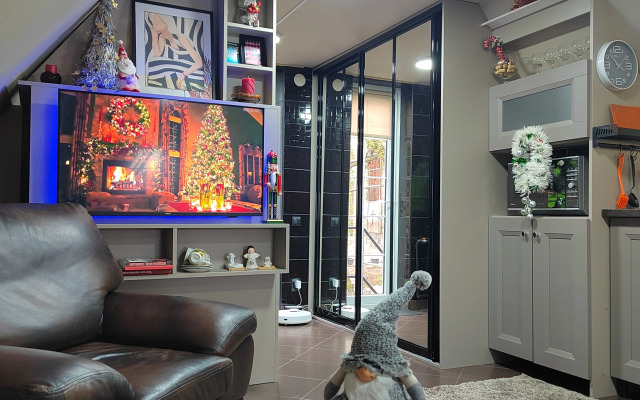 Частный дом Уютная студия