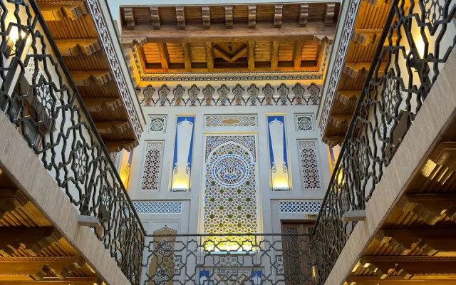 Emerald Hotel