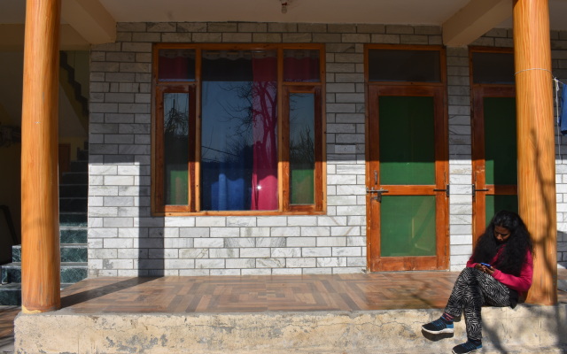 Nishant Apartments
