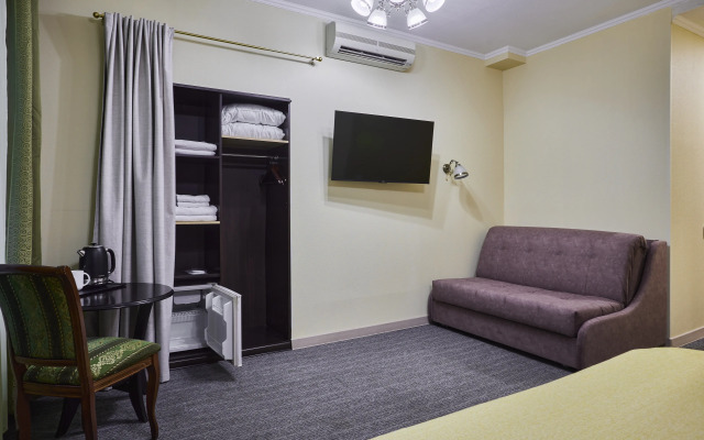 Otelburg Moskovskiy Vokzal Living quarters