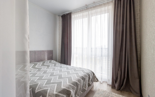 V Elitnom Zhilom Komplekse Rezident s Panoramnymi Oknami Apartments