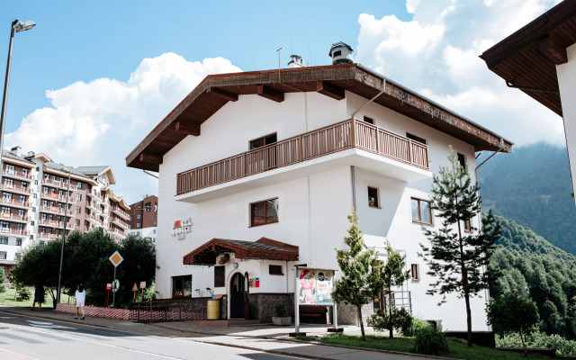 BoogelWoogel Bar&Hotel Rosa Khutor  Hotel