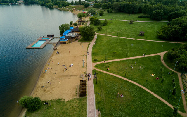 Apartamenty ryadom Krokus-Ekspo Otkrytiye-arena Moskva-reka park vodnyy sport