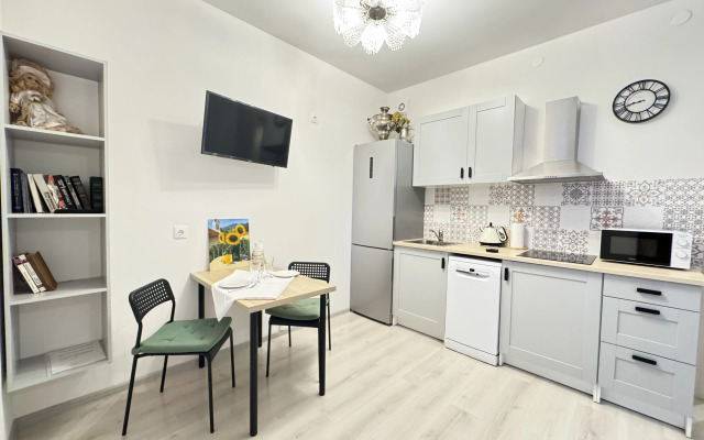 2 Nochi Na Kuznetsovskoy Ul, 58k1 Flat