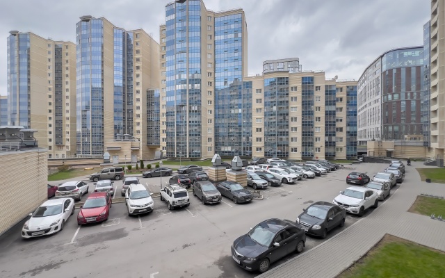 Квартира у Метро и Ладожского Вокзала