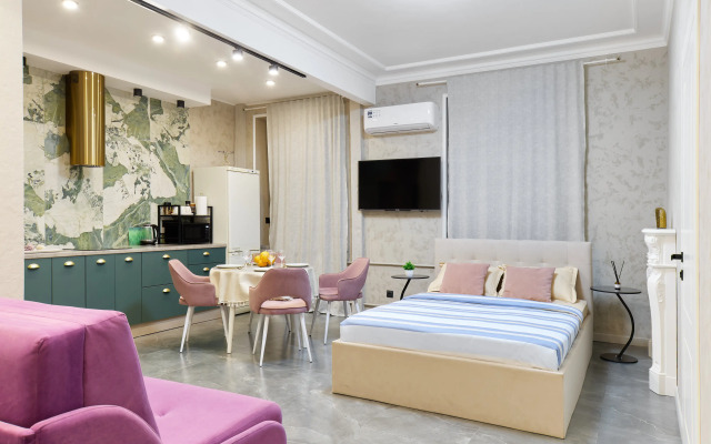 Апартаменты на Булаке