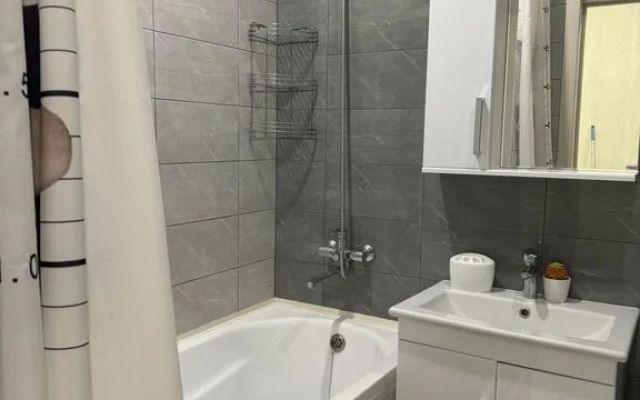 Квартира Уютная возле аквапарка в ТЦ Планета